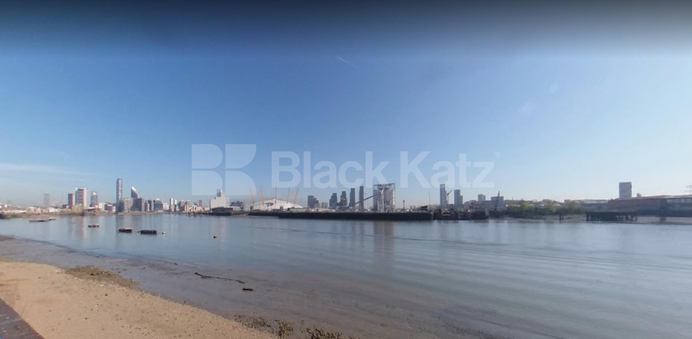 			VIRTUAL TOUR AVAILABLE!, 2 Bedroom, 1 bath, 1 reception Apartment			 Schooner Close E14 (parking included), ISLE OF DOGS